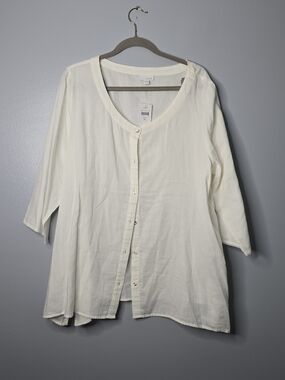 Nwt Pure J.Jill White 3/4 Button Up Crewneck Top